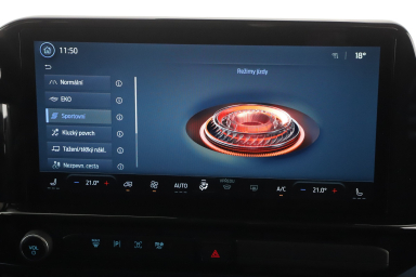 Ford Tourneo Custom - 2025