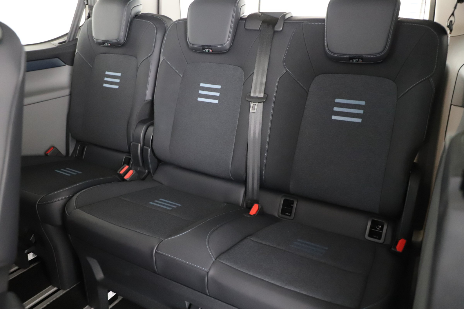 Ford Tourneo Custom - 2025