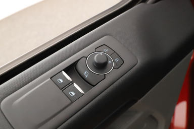 Ford Tourneo Custom - 2025