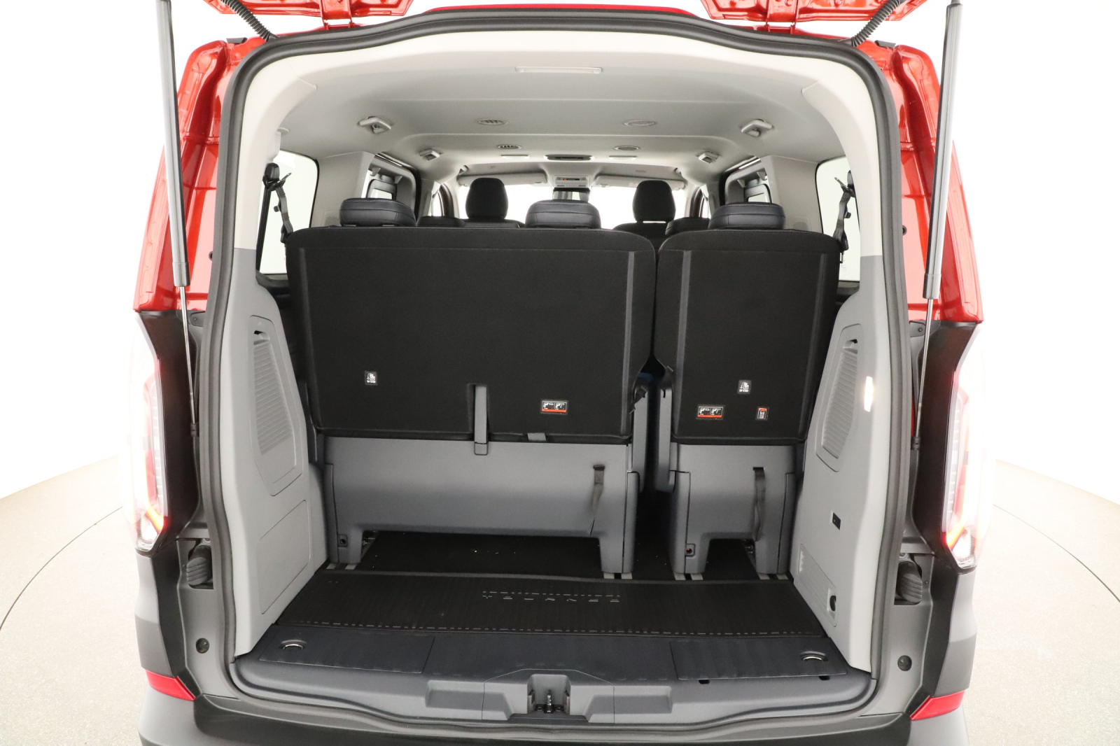 Ford Tourneo Custom - 2025