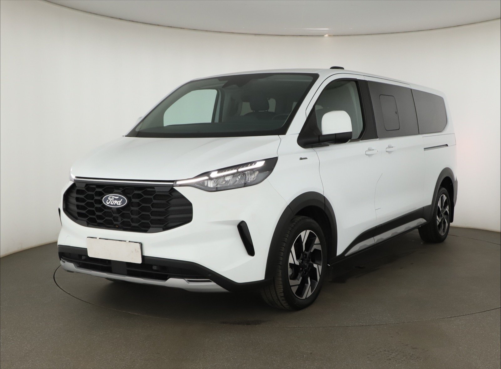 Ford Tourneo Custom - 2025