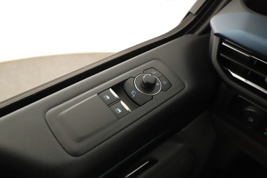 Ford Tourneo Custom - 2025