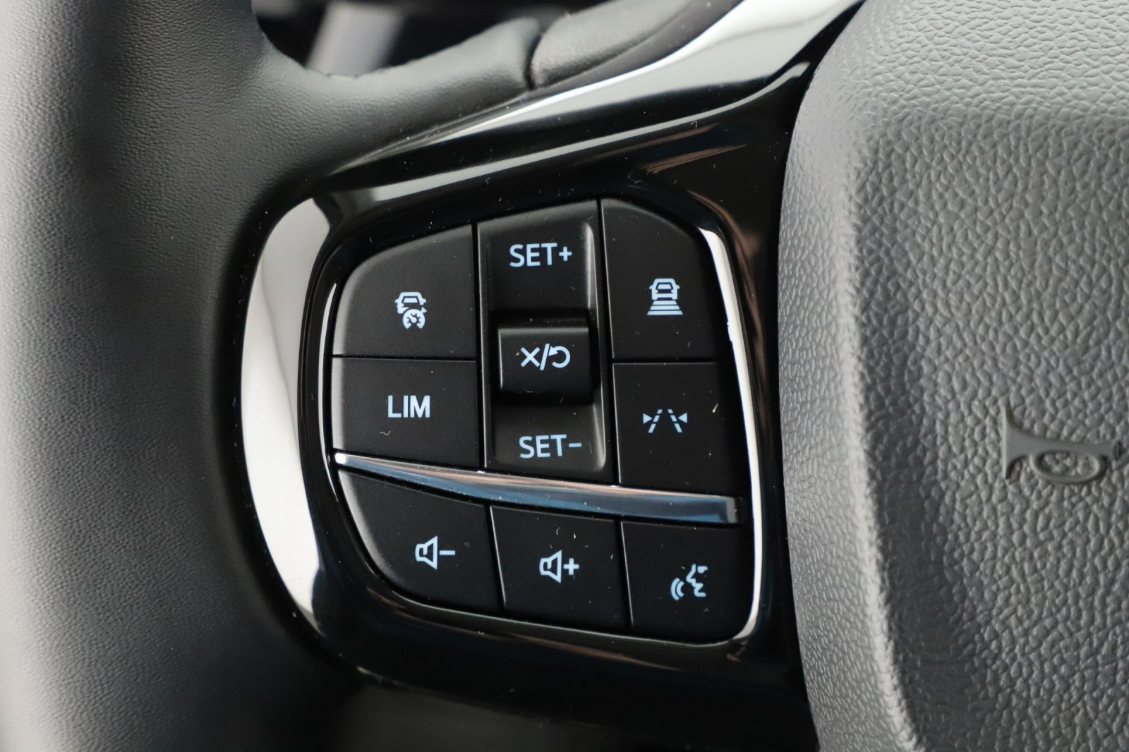 Ford Tourneo Custom - 2025