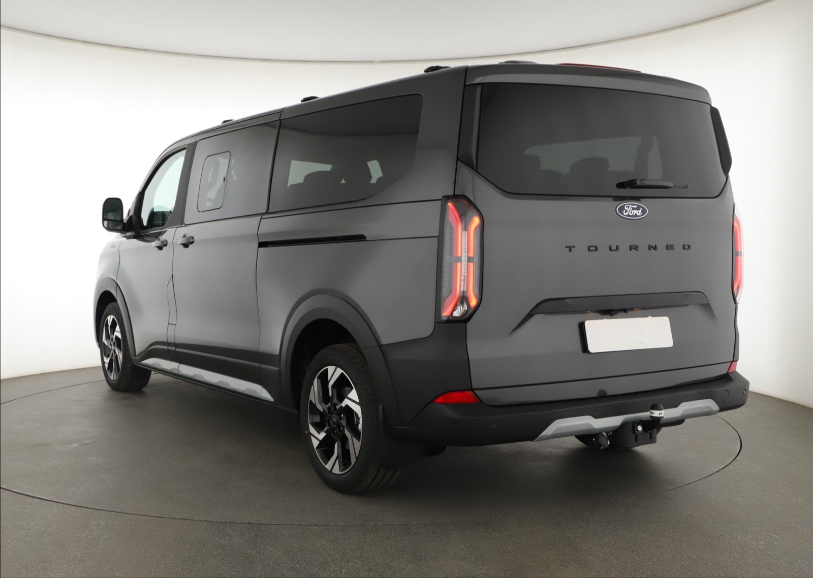 Ford Tourneo Custom - 2025