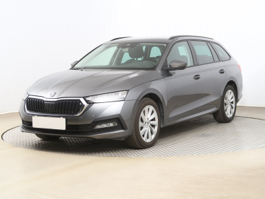 Škoda Octavia - 2024
