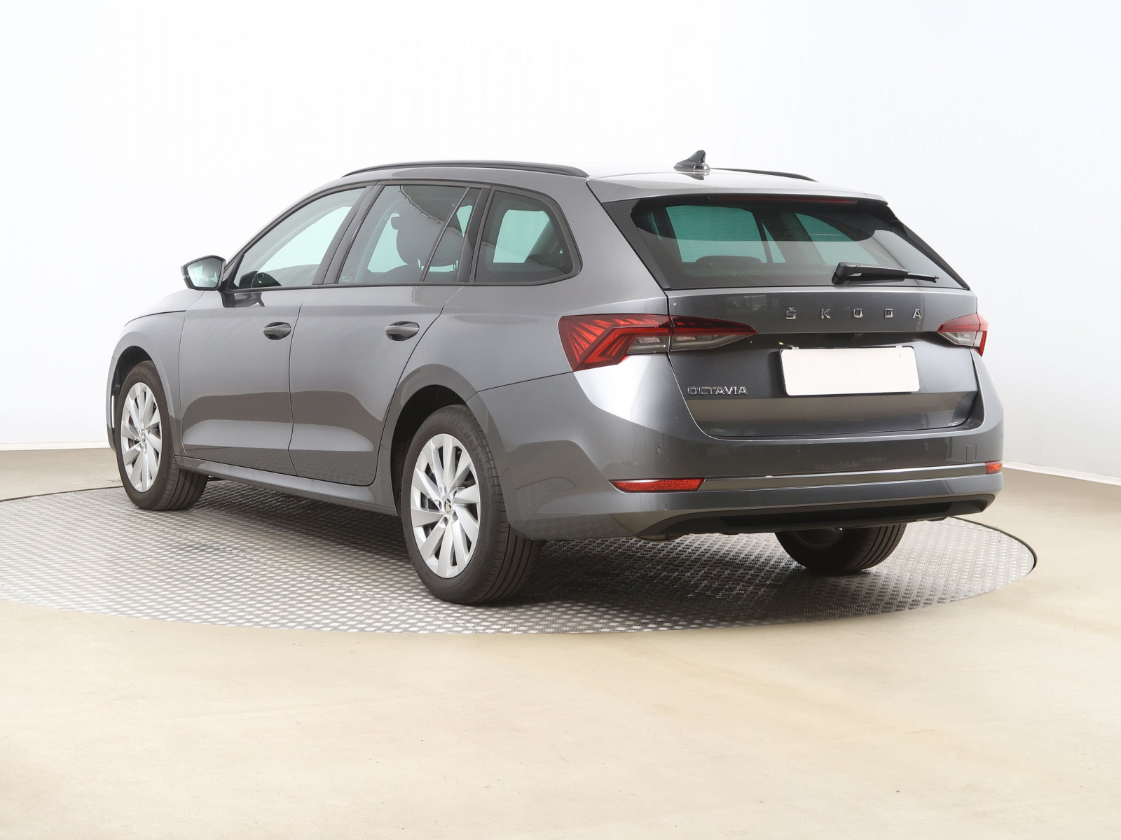 Škoda Octavia - 2024
