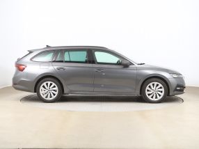 Škoda Octavia - 2024