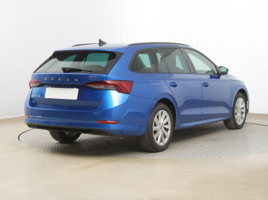 Škoda Octavia - 2024