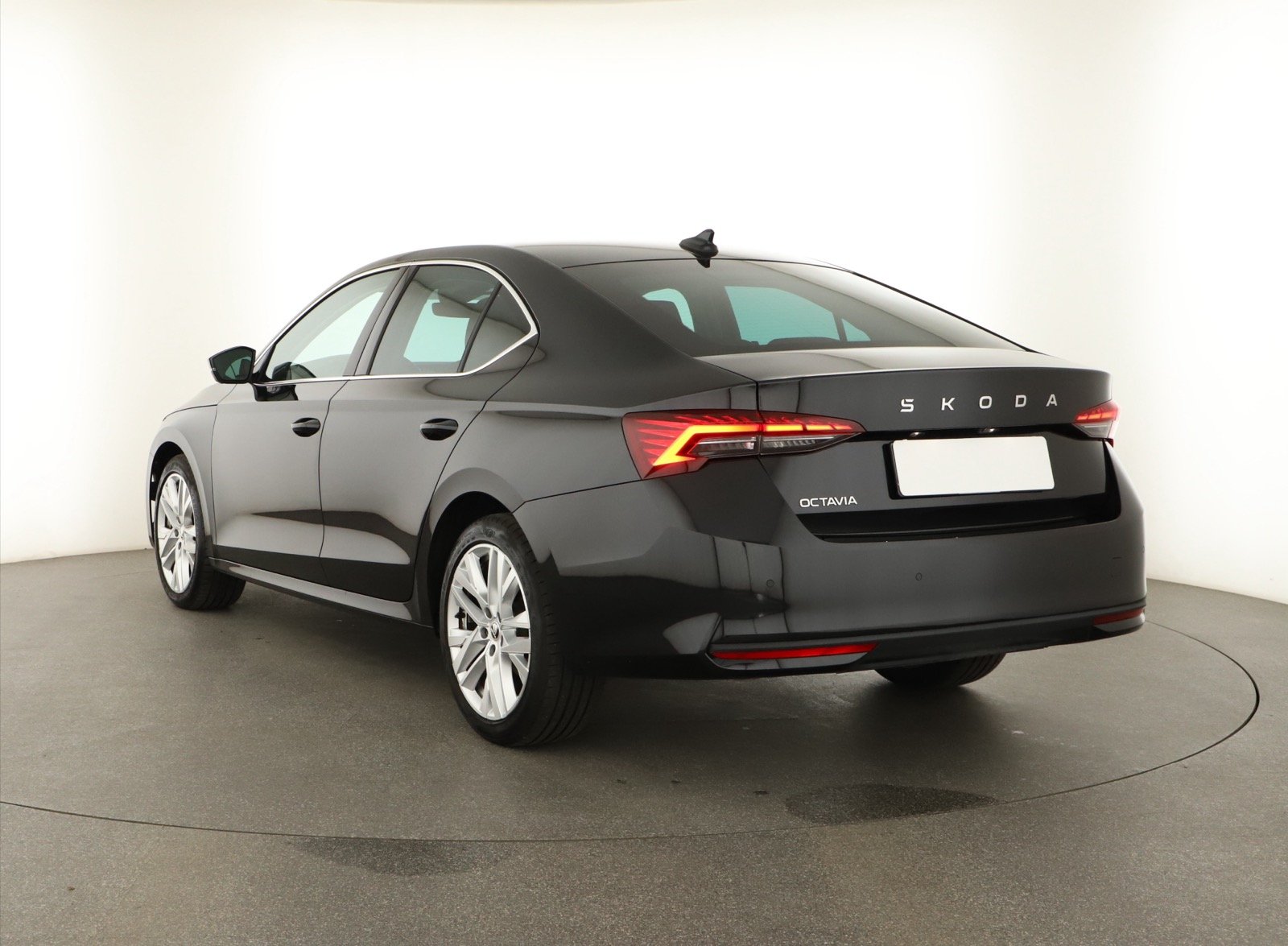 Škoda Octavia - 2024
