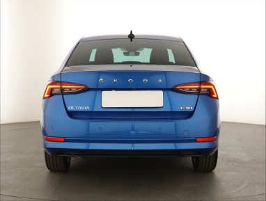 Škoda Octavia - 2024