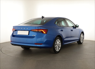 Škoda Octavia - 2024