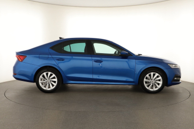 Škoda Octavia - 2024