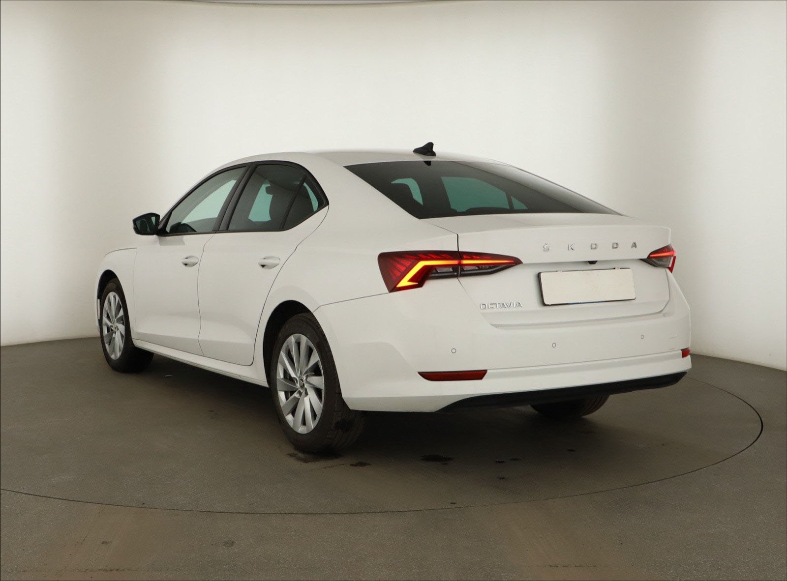 Škoda Octavia - 2024