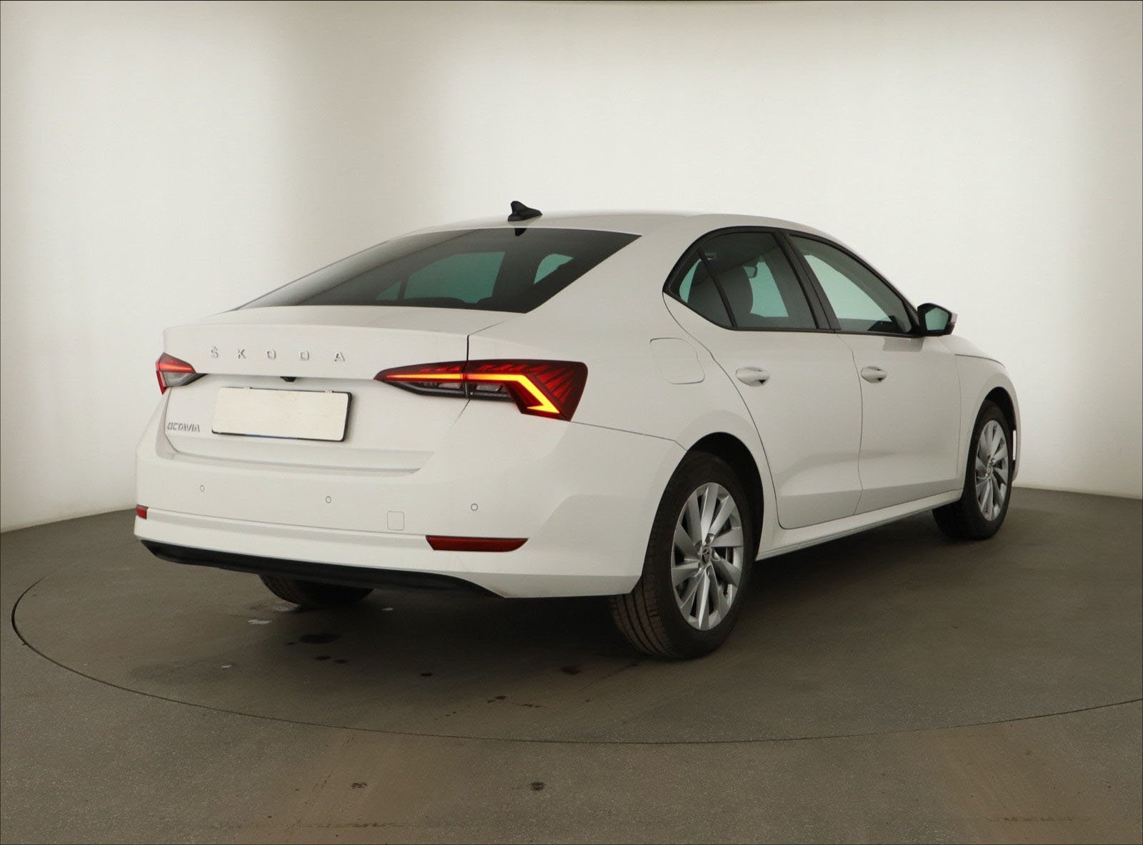 Škoda Octavia - 2024