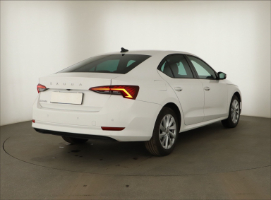 Škoda Octavia - 2024