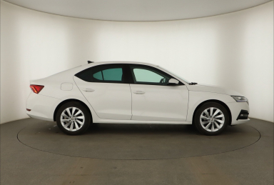 Škoda Octavia - 2024