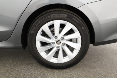 Škoda Octavia - 2024