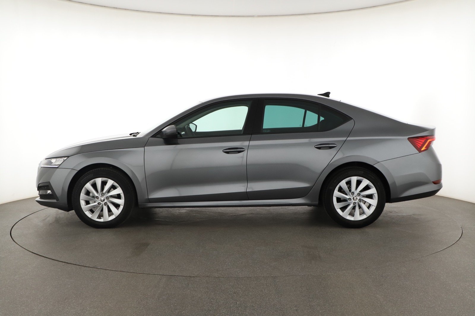 Škoda Octavia - 2024