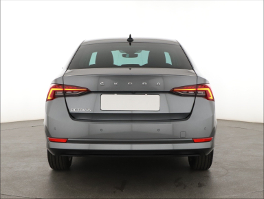 Škoda Octavia - 2024