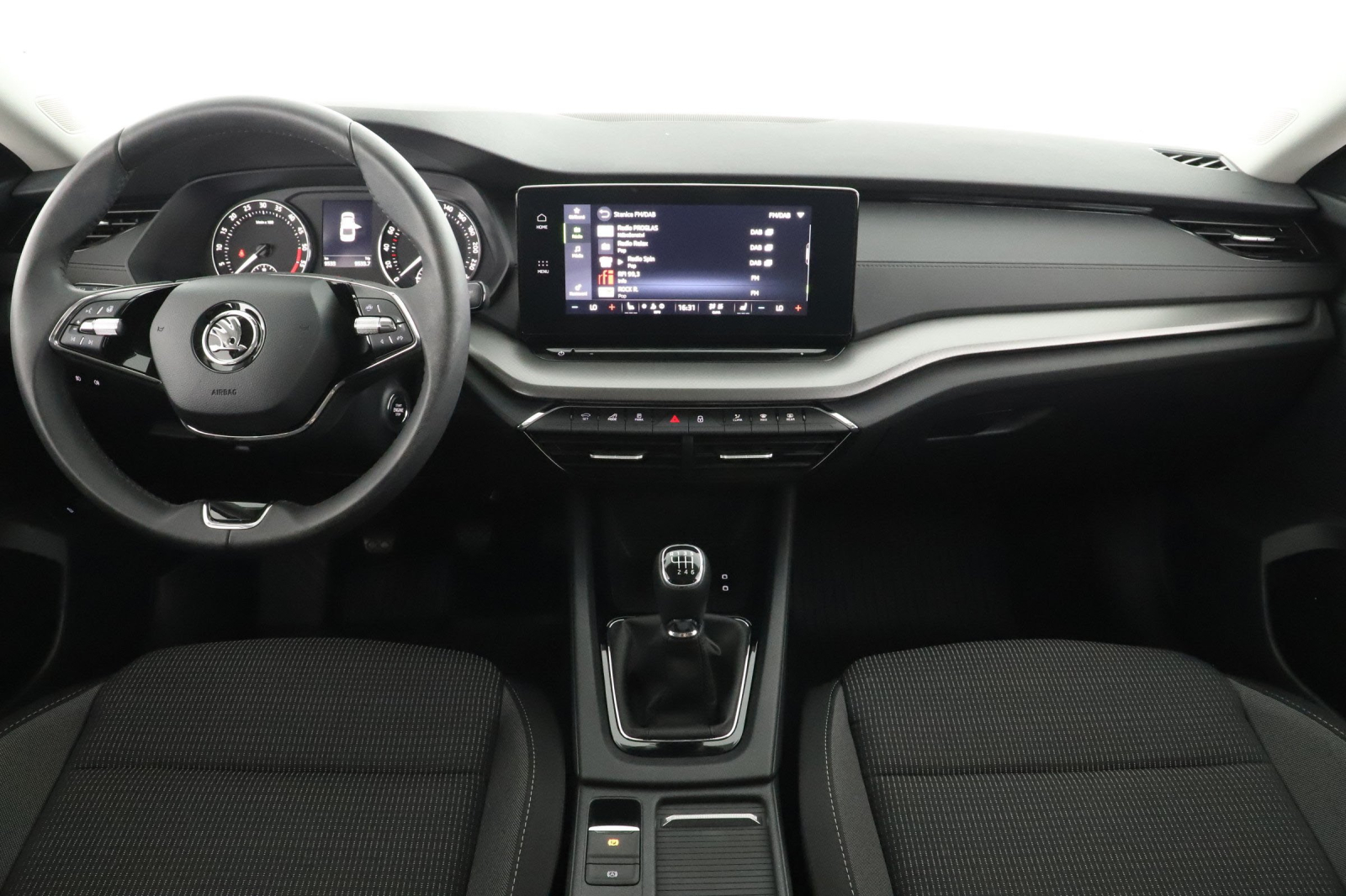 Škoda Octavia - 2024