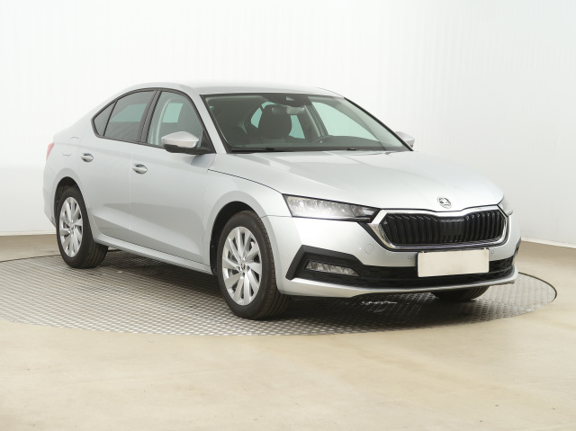 Škoda Octavia 2024