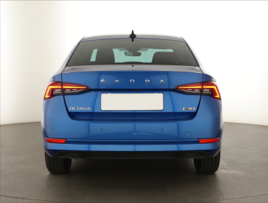 Škoda Octavia - 2024