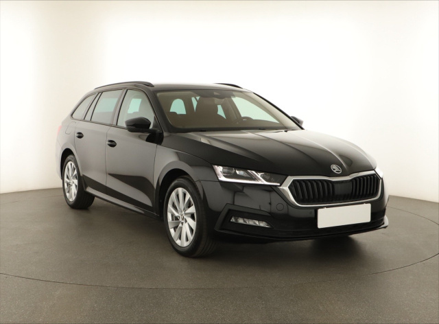 Škoda Octavia 2024