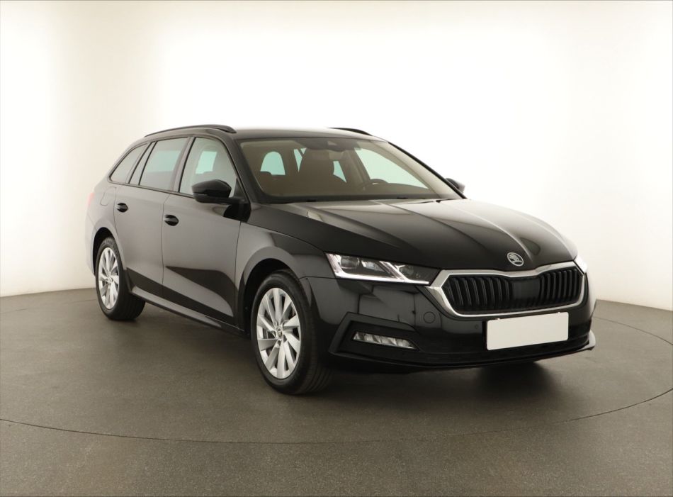 Skoda Octavia - 2024