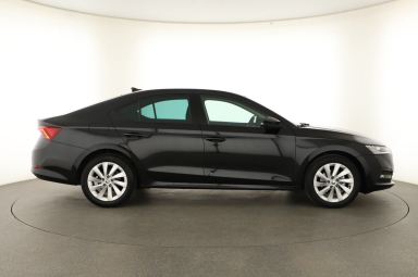 Skoda Octavia - 2024