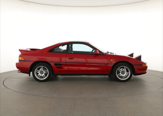 Toyota MR2