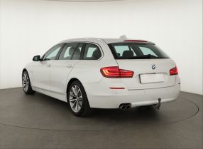BMW 5 - 2015