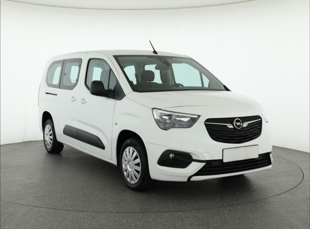 Opel Combo 2022