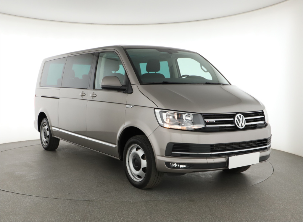 Volkswagen Multivan 2017 2.0 BiTDI 4Motion 167515km Bus