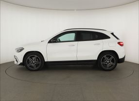 Mercedes-Benz GLA - 2024