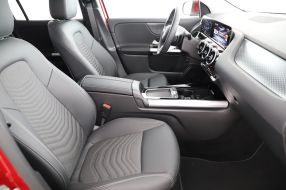 Mercedes-Benz GLA - 2024