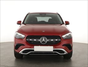 Mercedes-Benz GLA - 2024