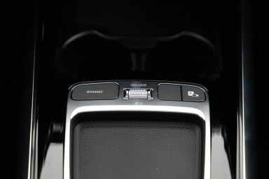 Mercedes-Benz GLA - 2024