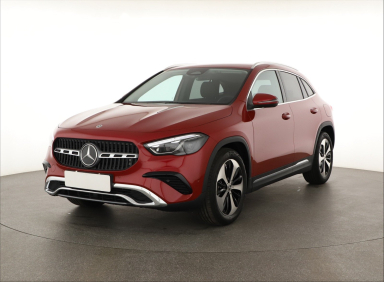 Mercedes-Benz GLA - 2024
