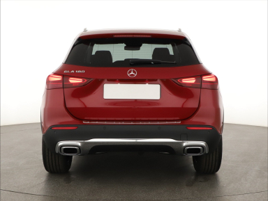Mercedes-Benz GLA - 2024