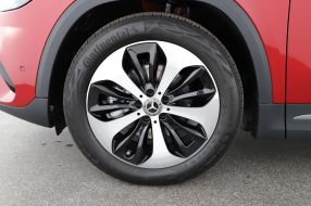 Mercedes-Benz GLA - 2024