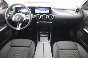 Mercedes-Benz GLA - 2024