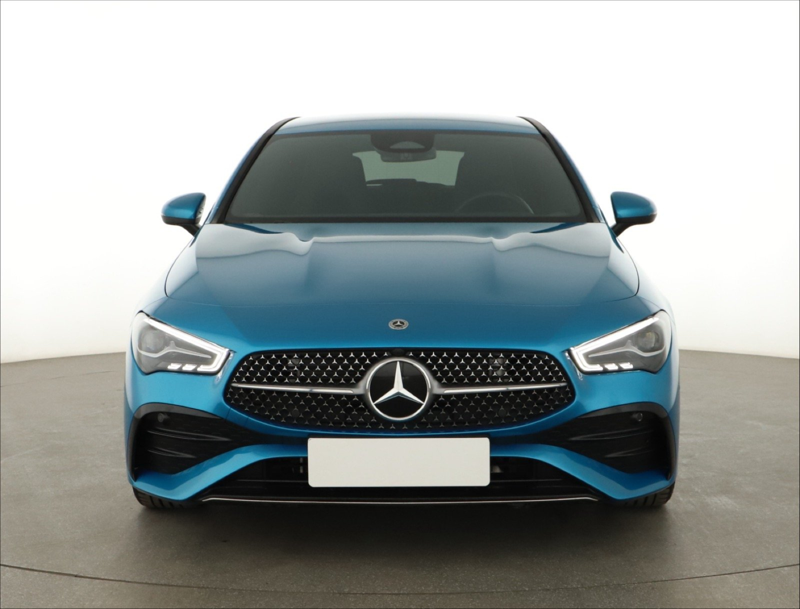 Mercedes-Benz CLA - 2024