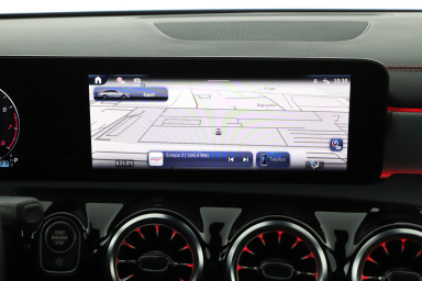 Mercedes-Benz CLA - 2024