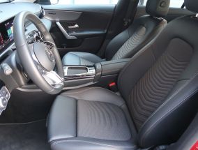Mercedes-Benz CLA - 2024