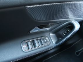 Mercedes-Benz CLA - 2024