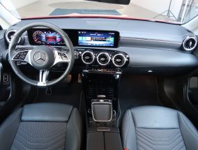 Mercedes-Benz CLA - 2024
