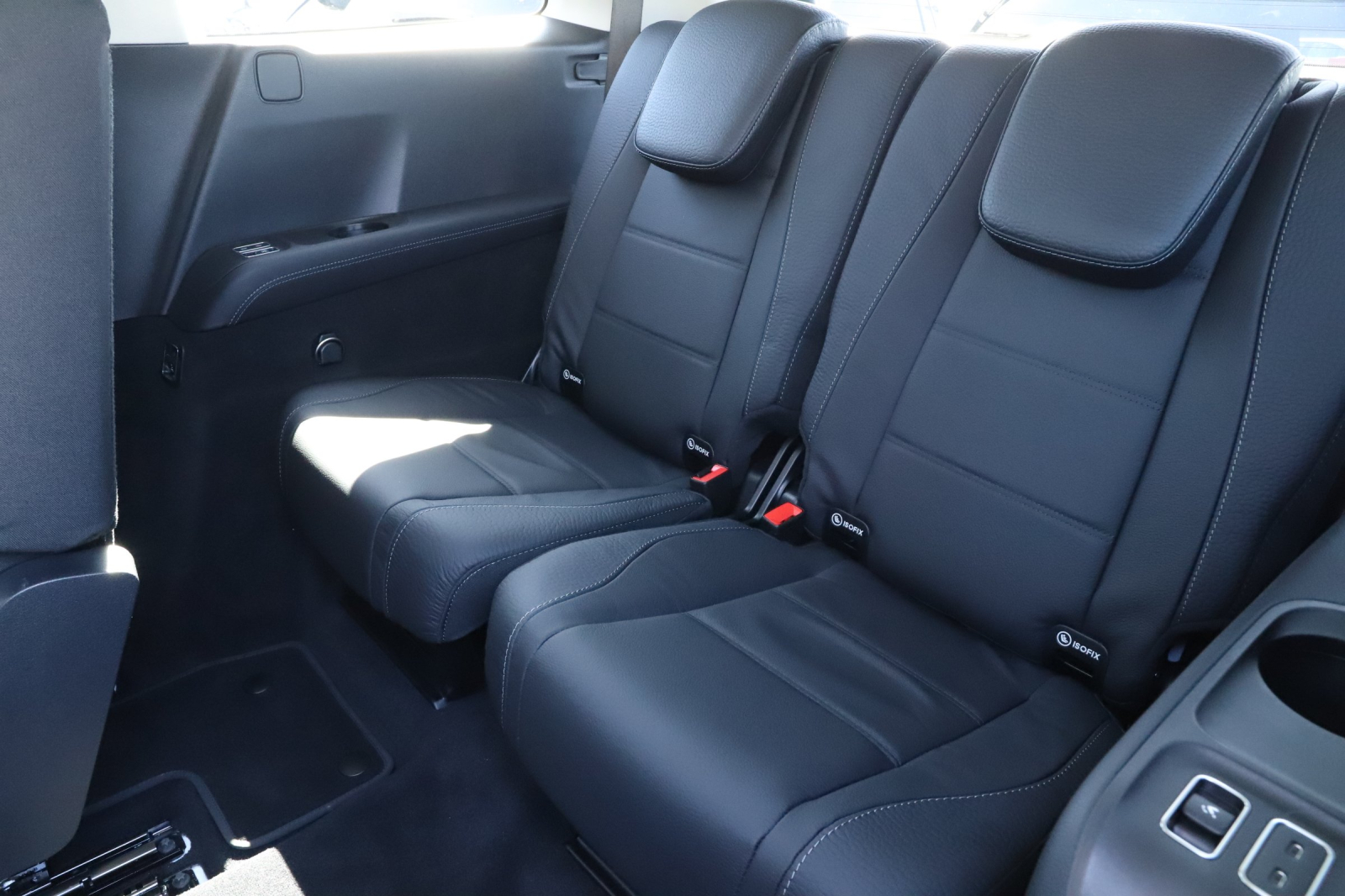Mercedes-Benz GLS - 2024