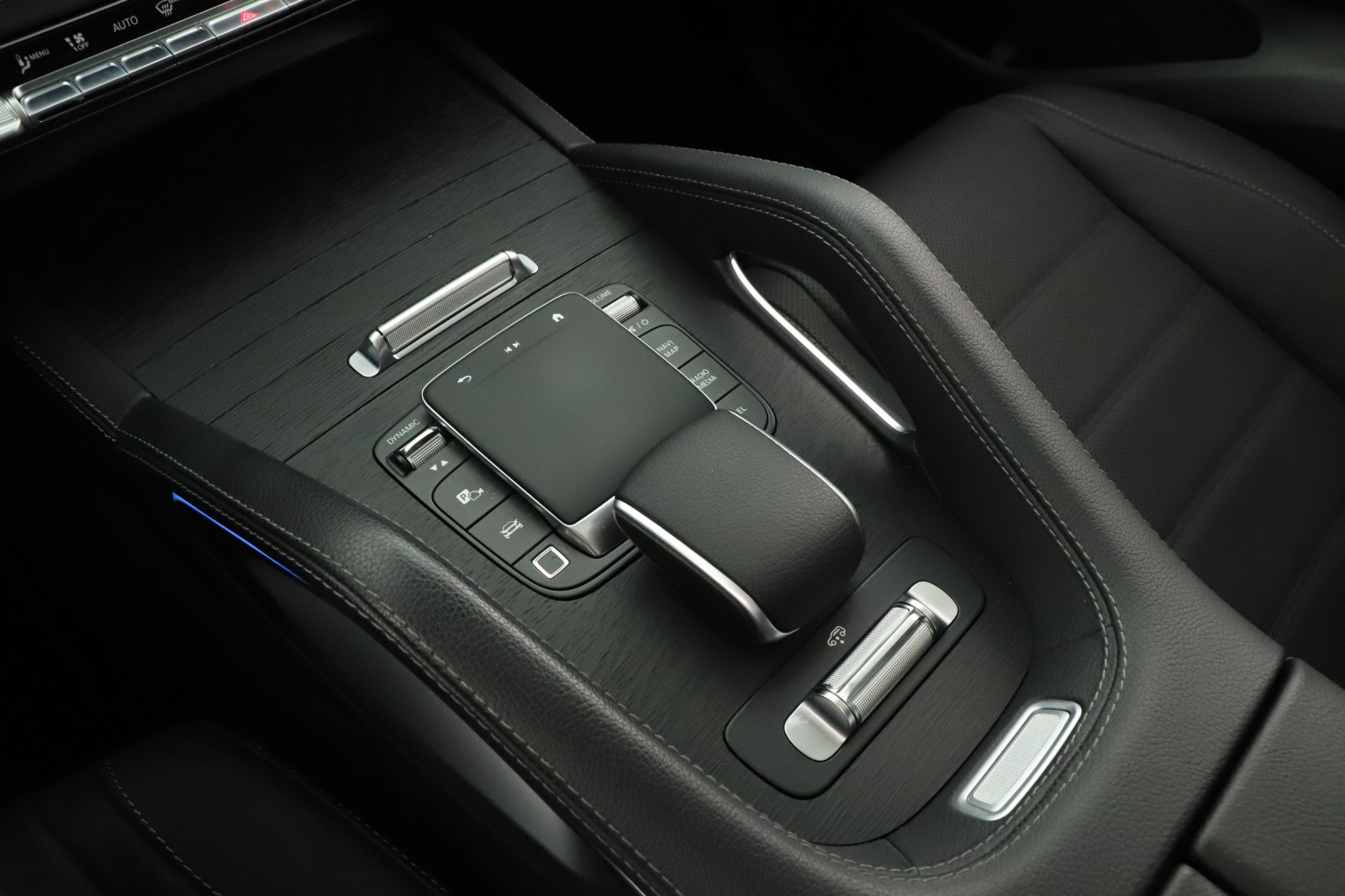 Mercedes-Benz GLS - 2024