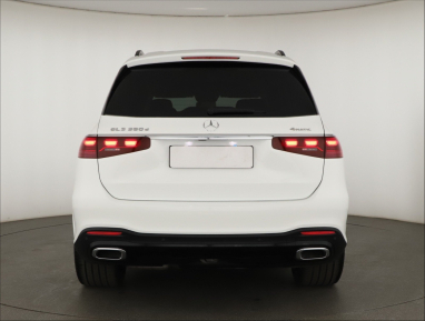 Mercedes-Benz GLS - 2024