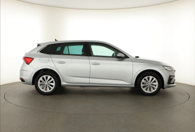 Škoda Scala - 2024
